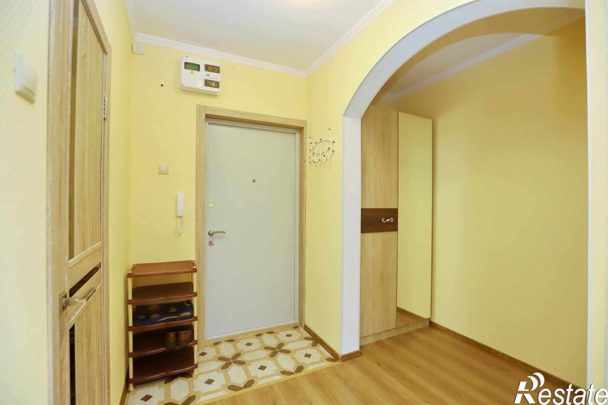 Купить квартиру за 2 690 000 рублей на Свиридова, д. 20/2