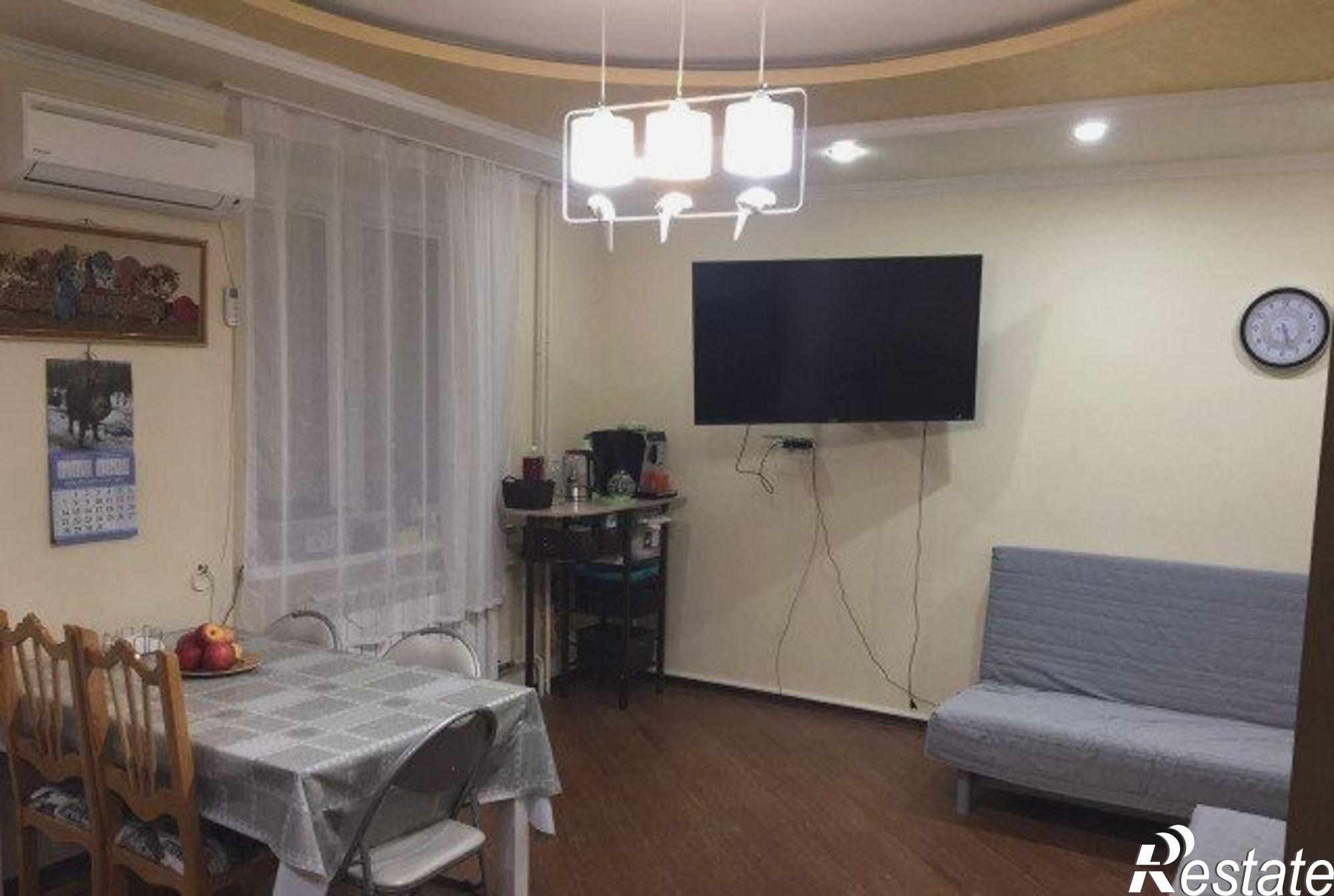Купить квартиру за 5 600 000 рублей на улица Крылова, 4