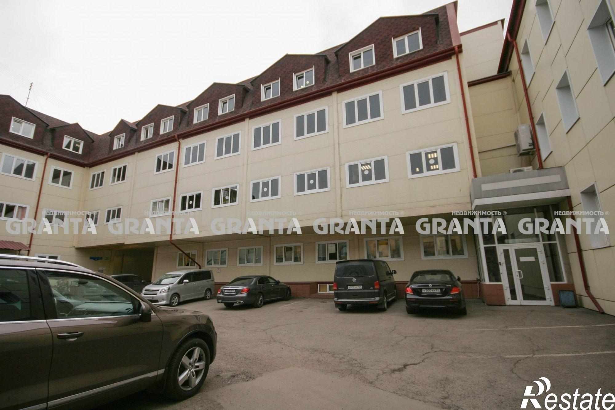 Сдать офис, помещение под офис за 17 550 рублей на ул Обороны, 3б