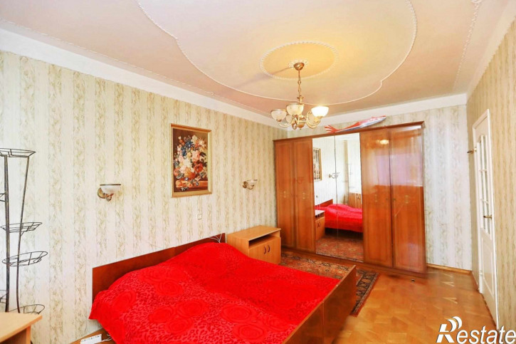 4-комн квартира ул. Валентины Терешковой, д. 22
