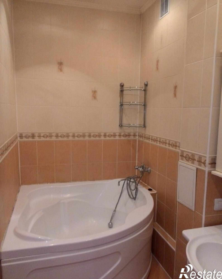 2-комн квартира Кирова проспект, 224