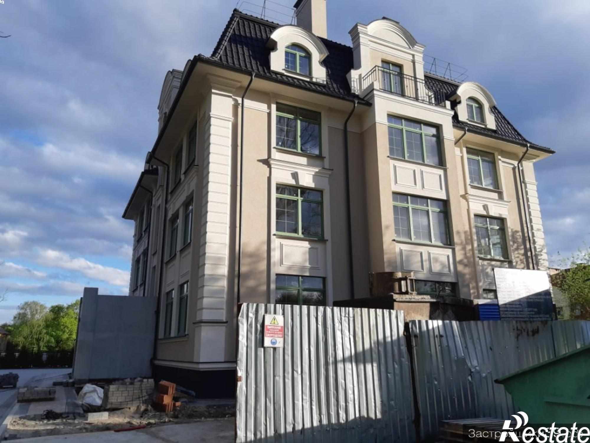Купить квартиру за 12 000 000 рублей на Потемкина ул, 1