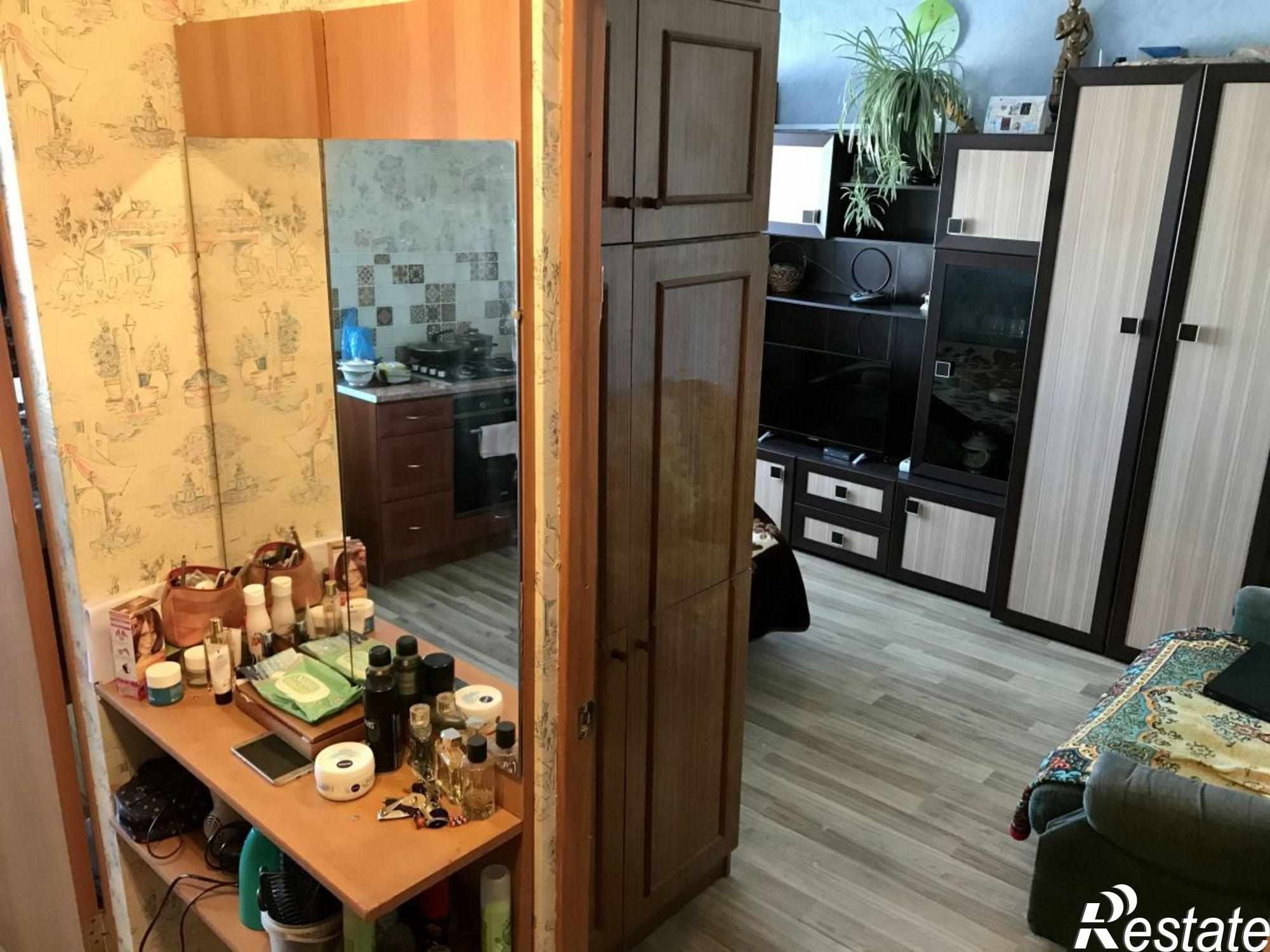 Купить квартиру за 2 250 000 рублей на Алданская ул, 20