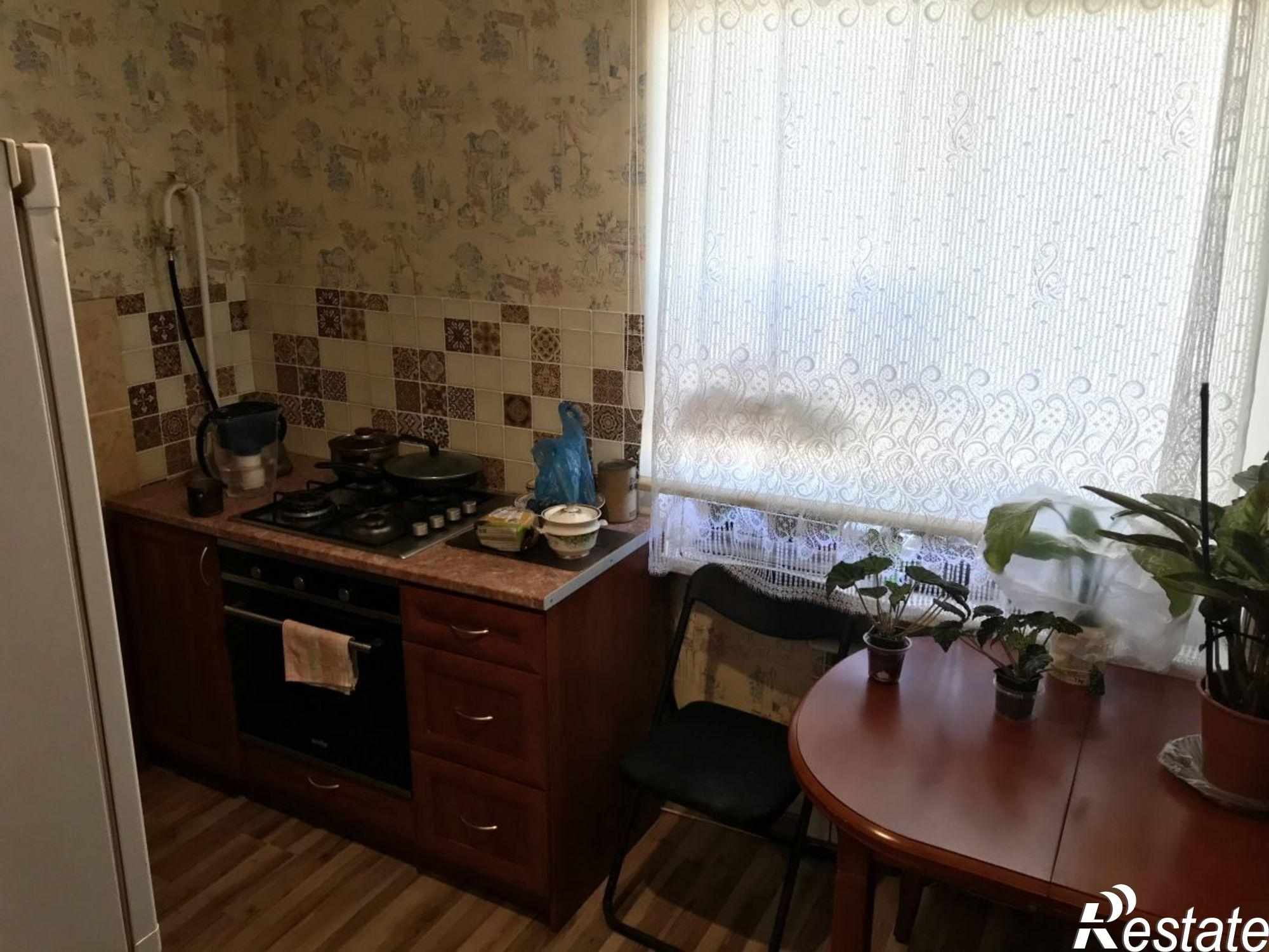 Купить квартиру за 2 250 000 рублей на Алданская ул, 20