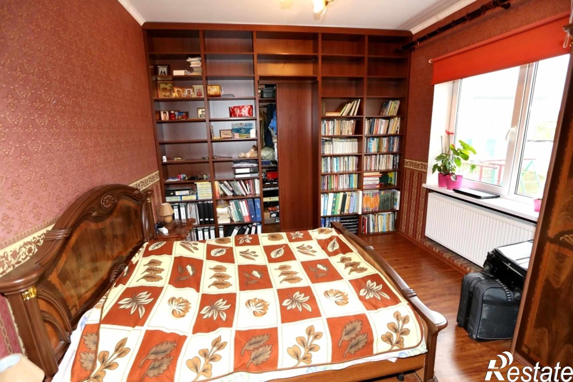 Купить дачу, дом, коттедж за 14 390 000 рублей на Радужная ул