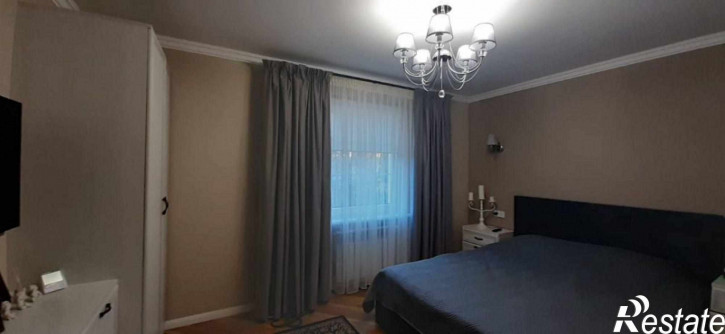 4-комн квартира Саратовская ул, 35