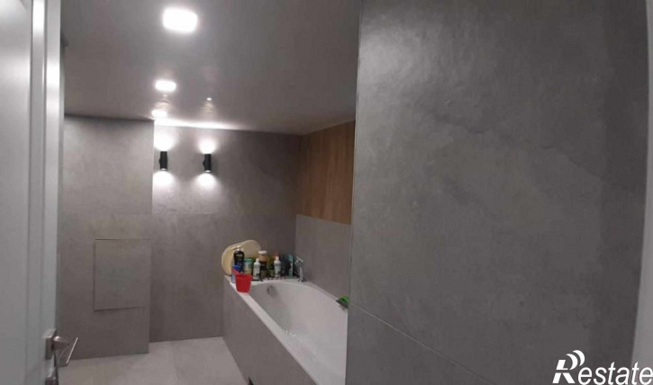4-комн квартира Саратовская ул, 35