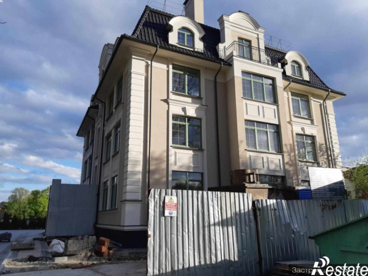 3-комн квартира Потемкина ул, 1