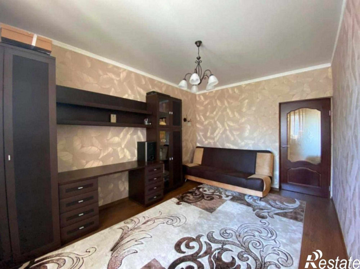 3-комн квартира Эпроновская ул, 20