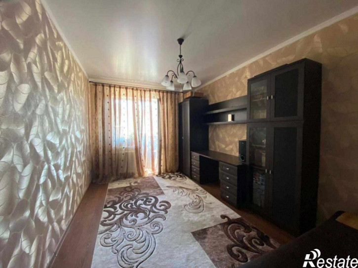 3-комн квартира Эпроновская ул, 20