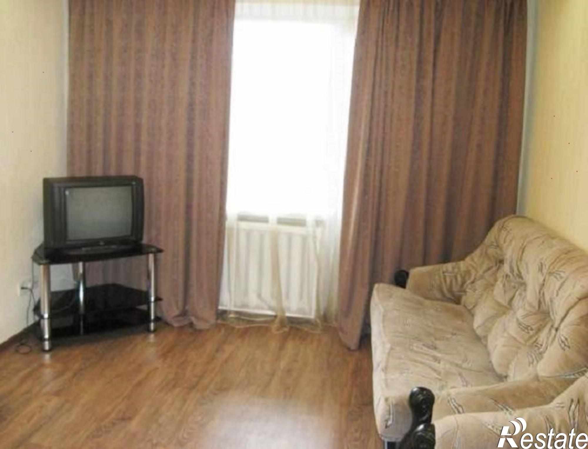 Сдать квартиру за 18 000 рублей на Железной Дивизии улица, 3