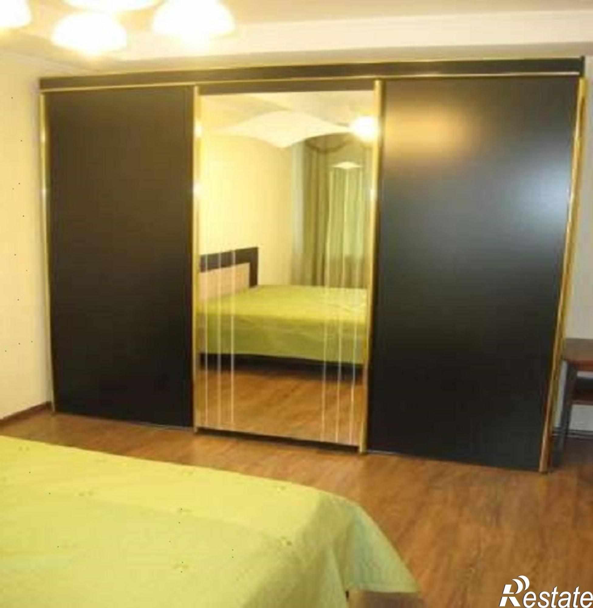 Сдать квартиру за 18 000 рублей на Железной Дивизии улица, 3