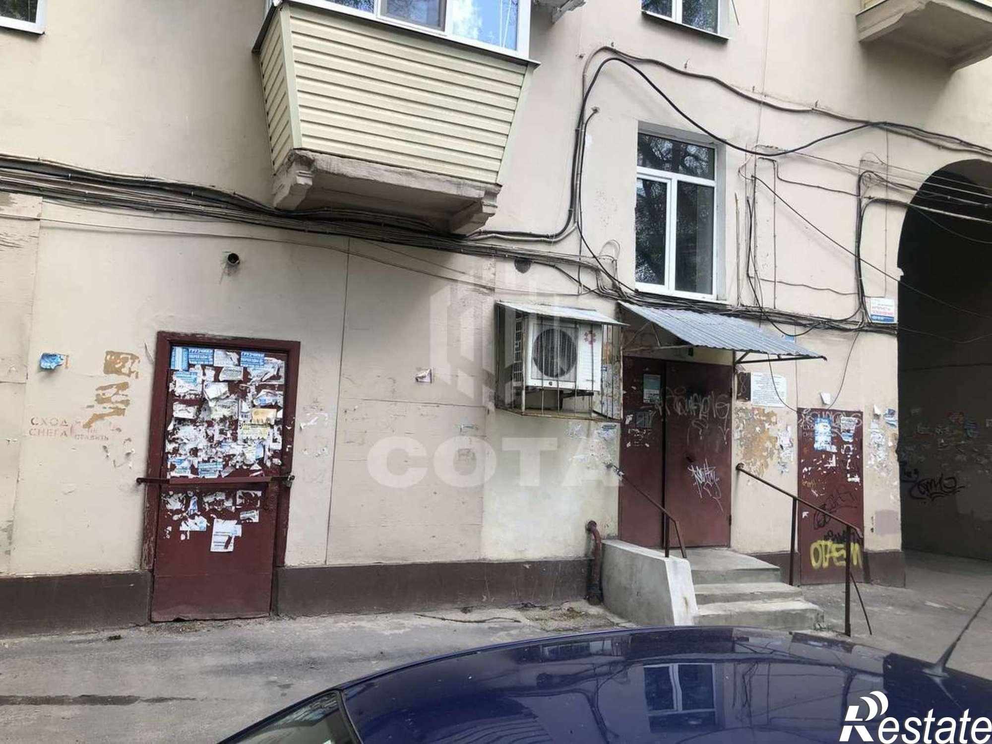 Купить торговое помещение за 30 000 000 рублей на Мира улица, 8