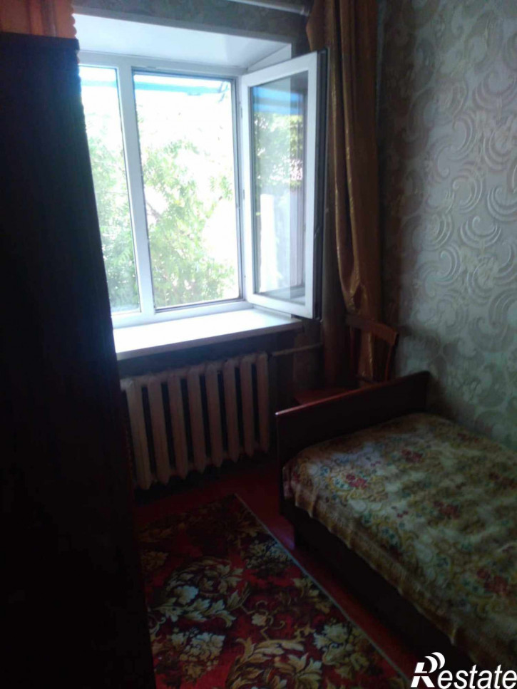 3-комн квартира ул. Земляченко,39