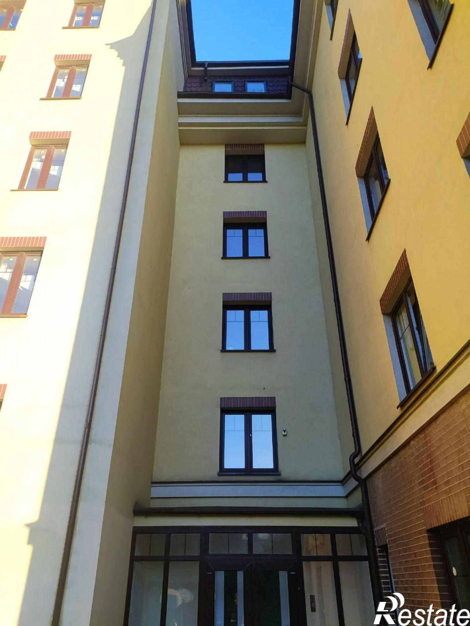 Купить квартиру за 4 950 000 рублей на Колхозная ул, 4Г
