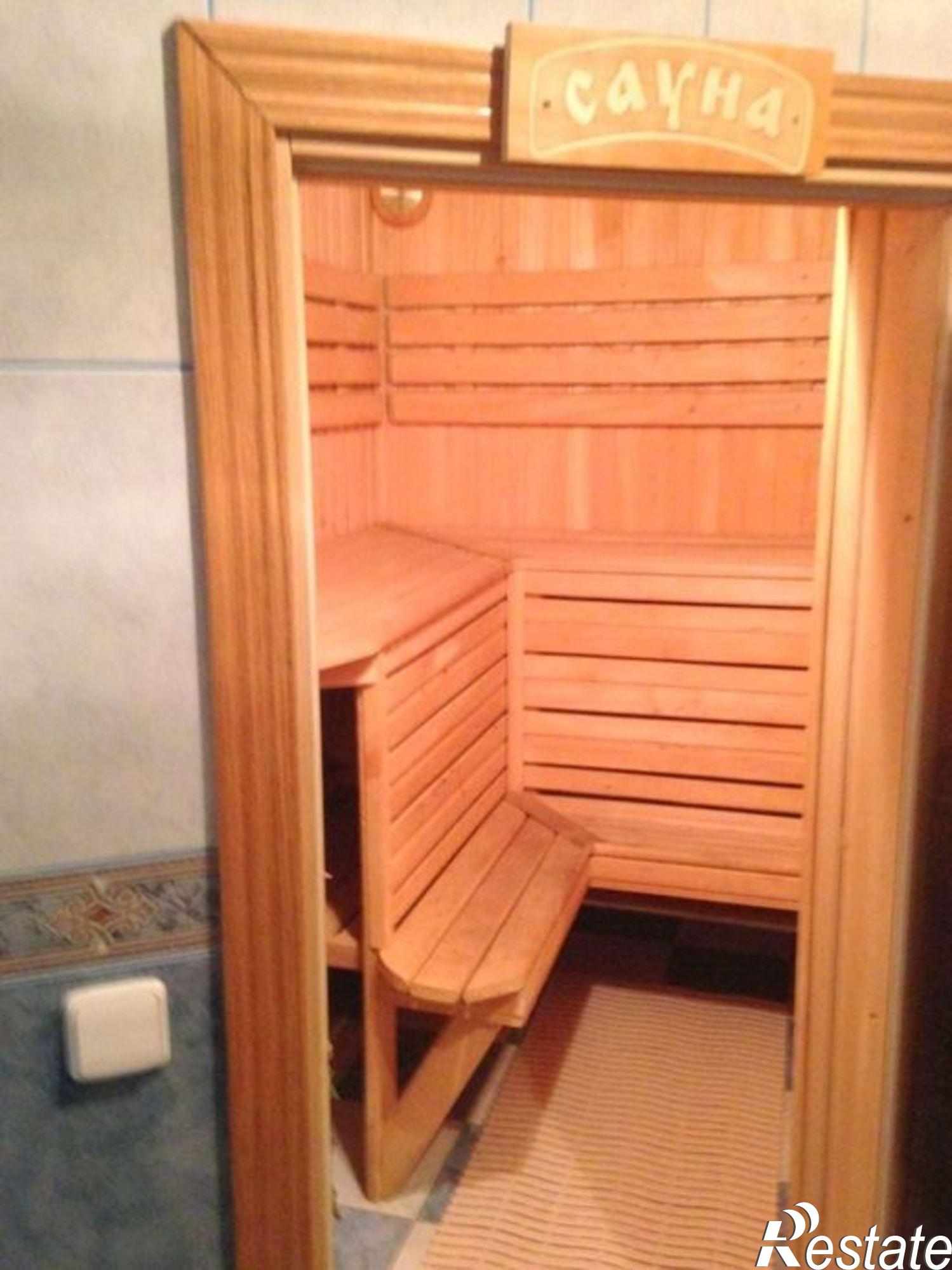 Купить дачу, дом, коттедж за 55 000 000 рублей на Верхнеозерная ул