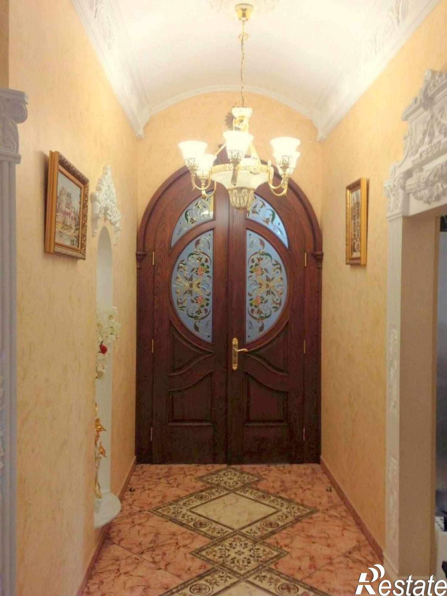 Купить дачу, дом, коттедж за 55 000 000 рублей на Верхнеозерная ул