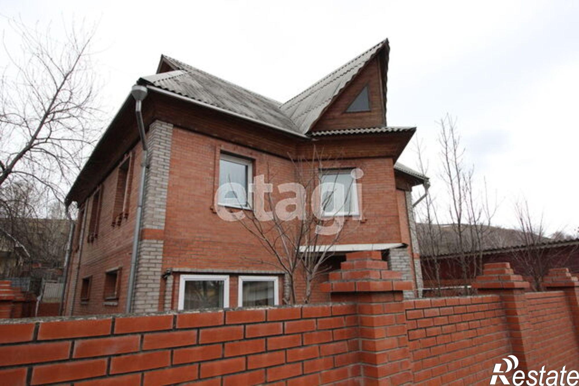Купить дачу, дом, коттедж за 8 250 000 рублей на улица Суворова