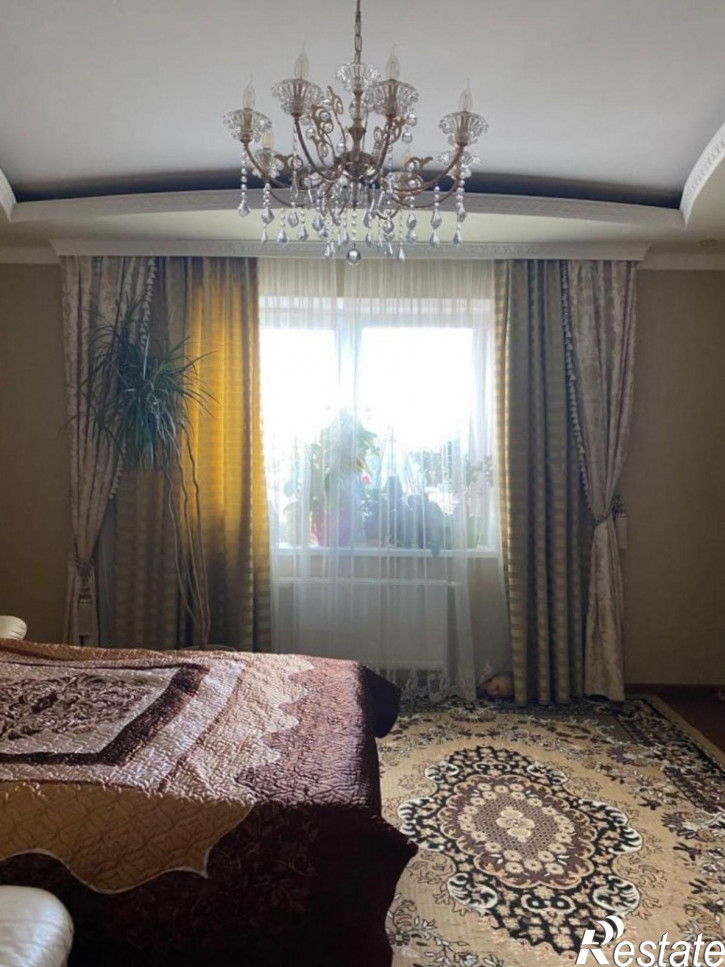 2-комн квартира Лукашова ул, 50