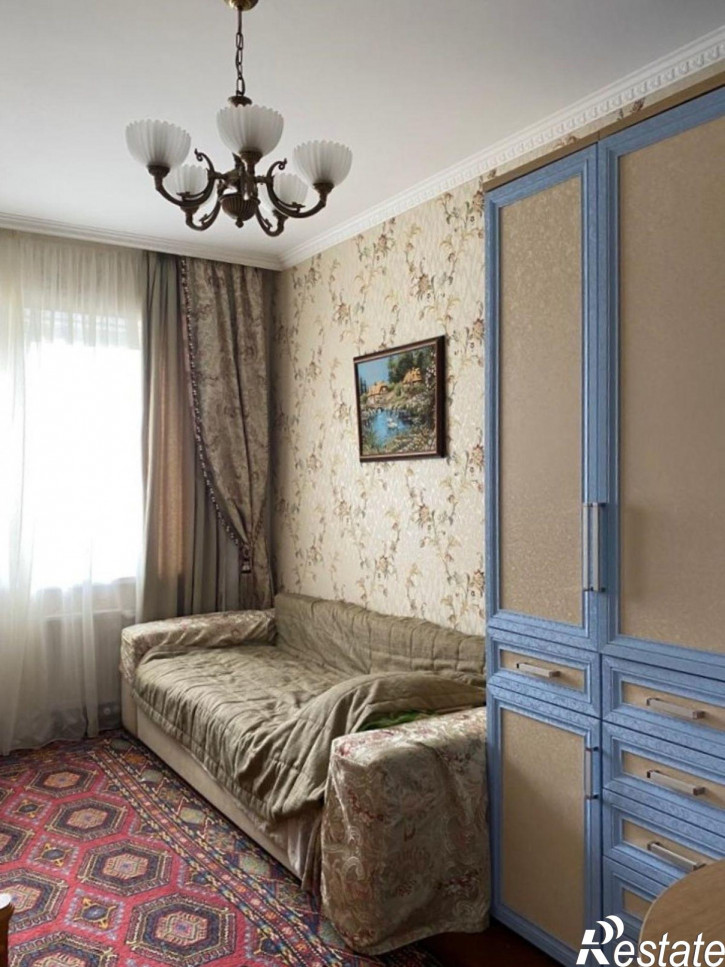 2-комн квартира Лукашова ул, 50