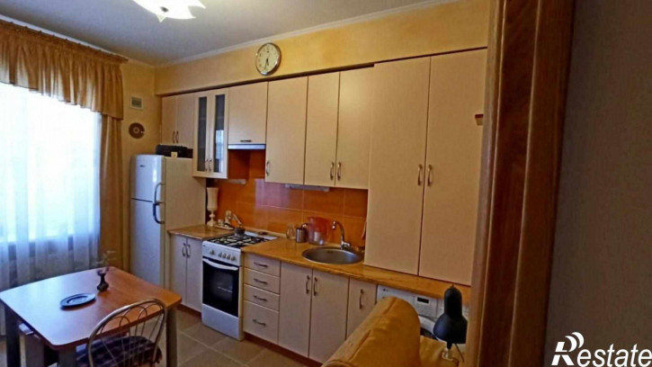 1-комн квартира Лукашова ул, 48