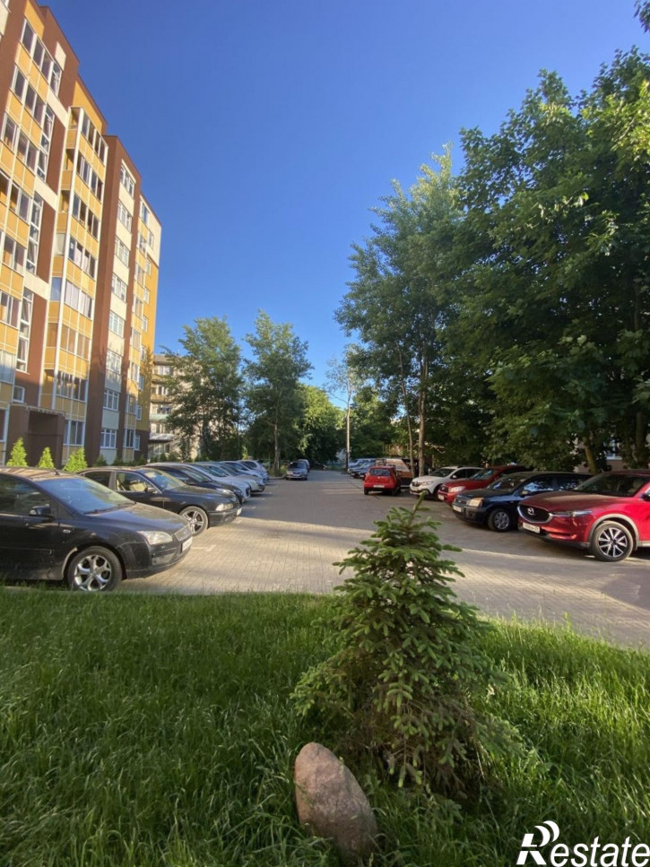 1-комн квартира Карташева ул, 2 б