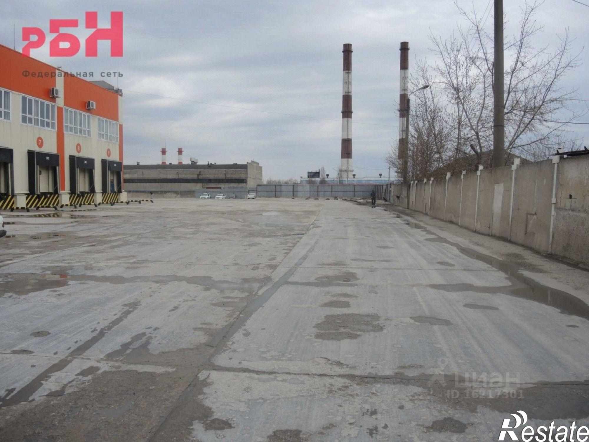 Сдать складское помещение за 250 000 рублей на улица 50 лет Октября, 179
