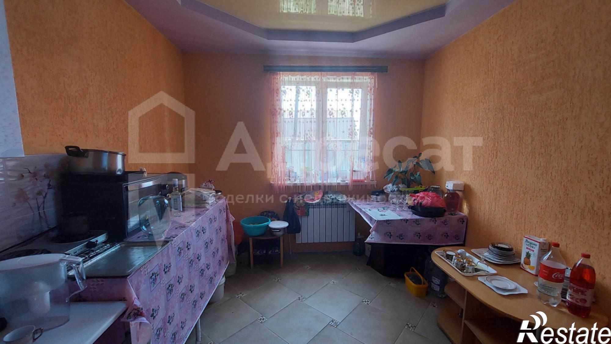 Купить дачу, дом, коттедж за 10 000 000 рублей на ул. Джамбула Джабаева