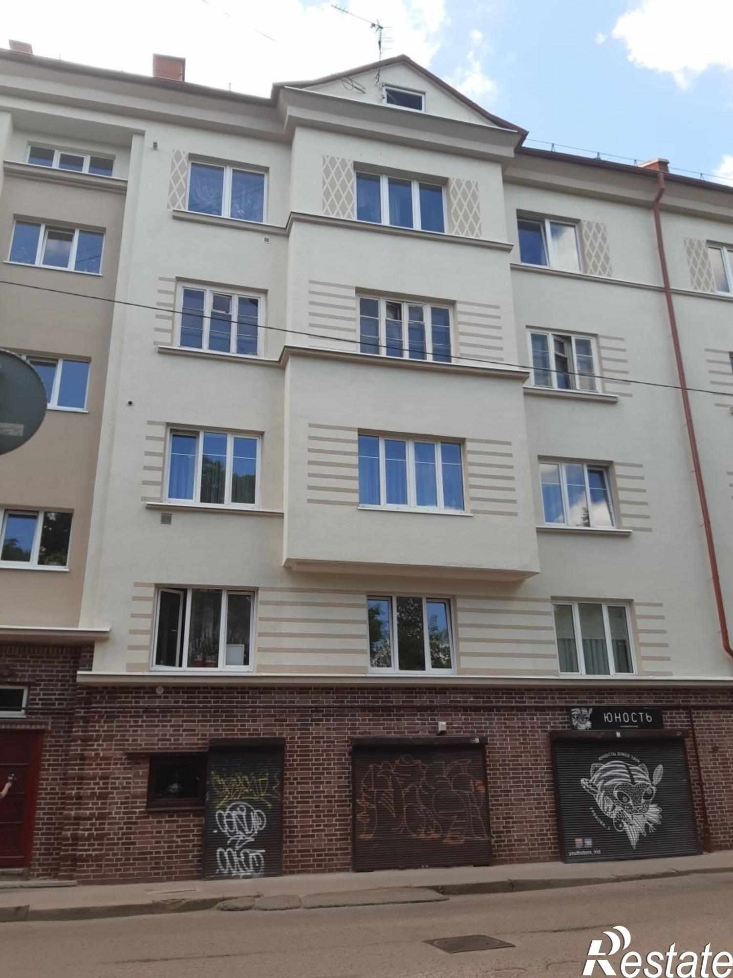 Купить квартиру за 9 300 000 рублей на Грекова ул, 3