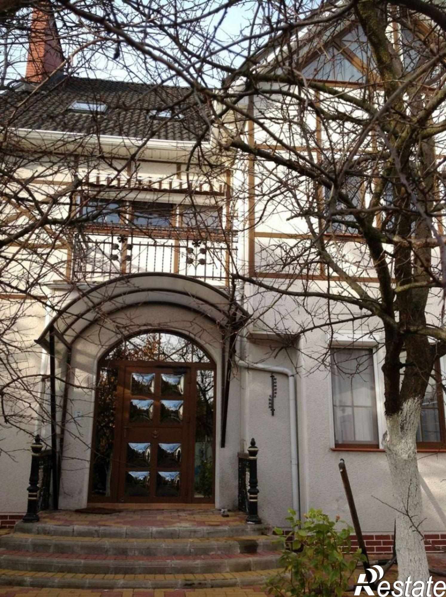 Купить дачу, дом, коттедж за 95 000 000 рублей на Ветеранов ул
