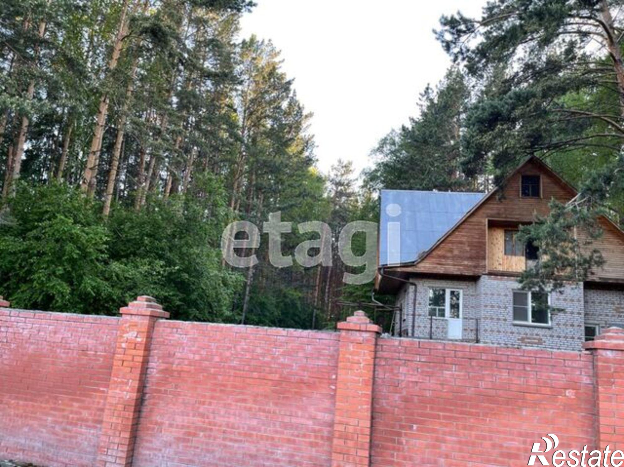 Купить дачу, дом, коттедж за 10 000 000 рублей на Array