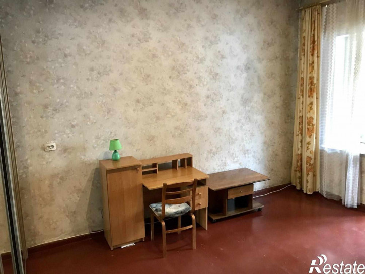 4-комн квартира К.Маркса ул, 16