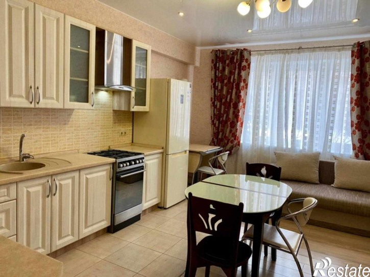 2-комн квартира Римская ул, 24