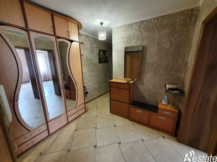 3-комн квартира Белинского ул, 53