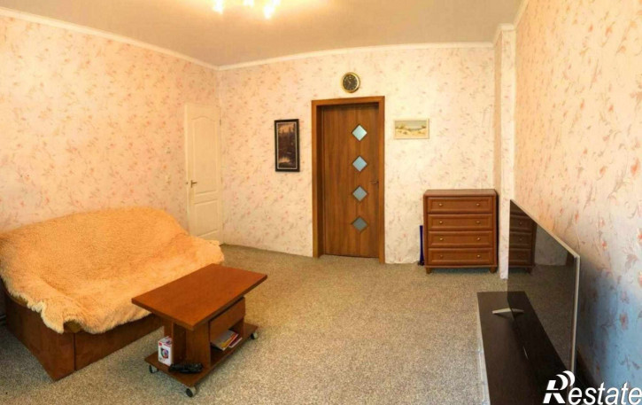 3-комн квартира Чаадаева ул, 5