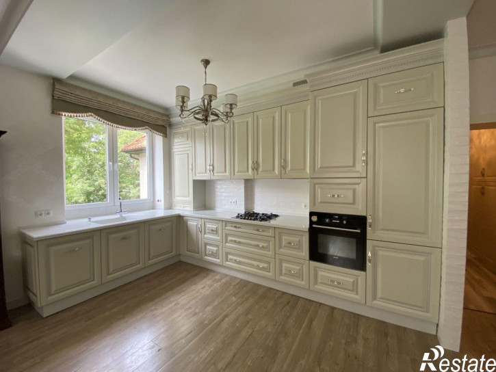 3-комн квартира Аптечная ул, 10