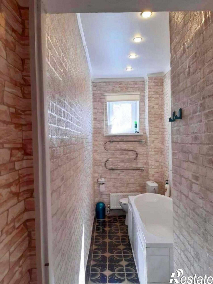 3-комн квартира Чаадаева ул, 5