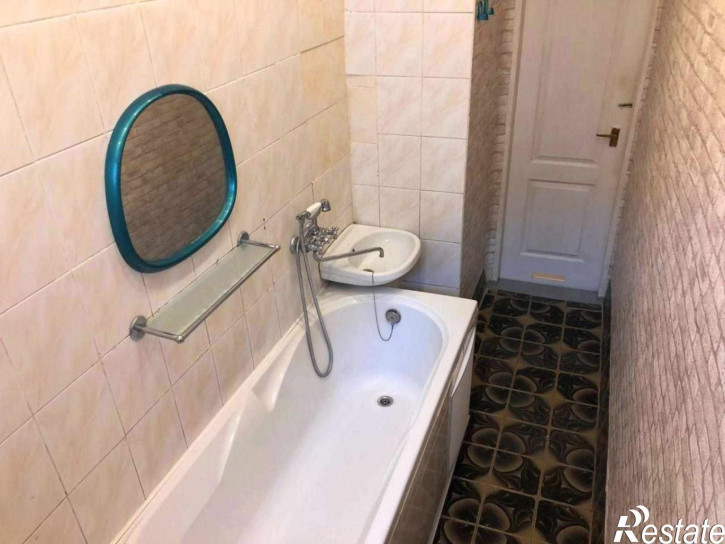 3-комн квартира Чаадаева ул, 5
