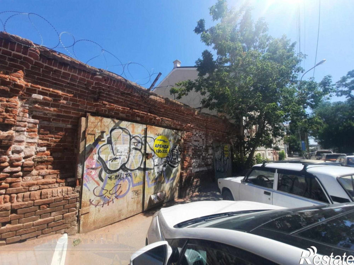 Гараж/парковка г. Астрахань, Кировский район, ул. Красного Знамени, 5