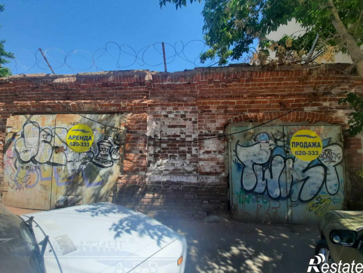 Гараж/парковка г. Астрахань, Кировский район, ул. Красного Знамени, 5