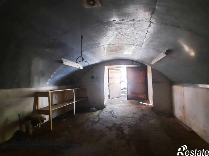 Гараж/парковка г. Астрахань, Кировский район, ул. Красного Знамени, 5