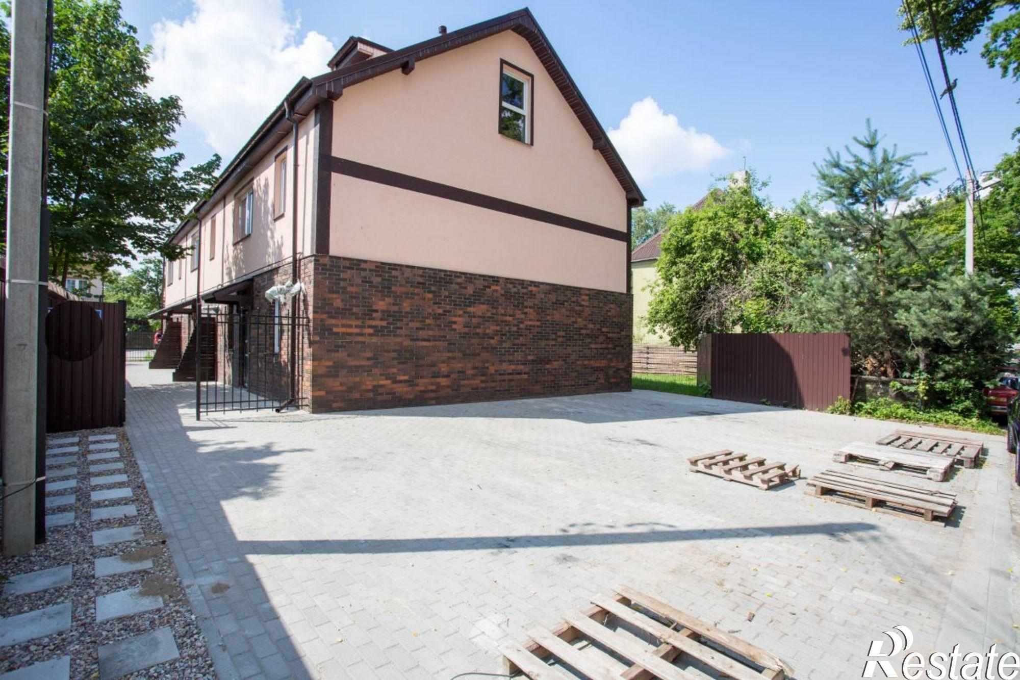 Купить дачу, дом, коттедж за 9 500 000 рублей на Крылова пер