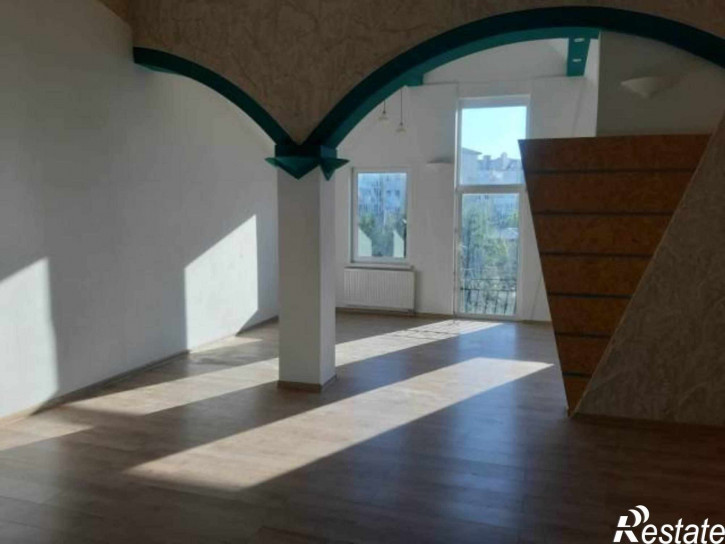 3-комн квартира Калининградский пр-кт, 68в