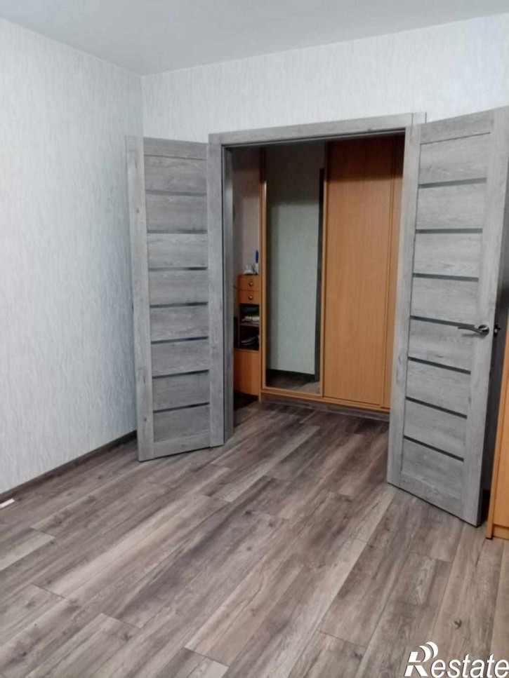 3-комн квартира Ю.Маточкина ул, 5