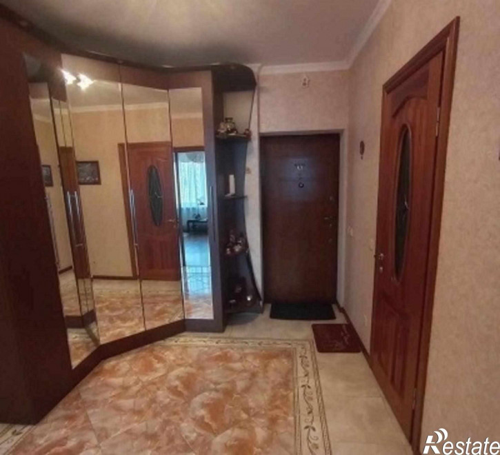 2-комн квартира Артиллерийская ул, 63