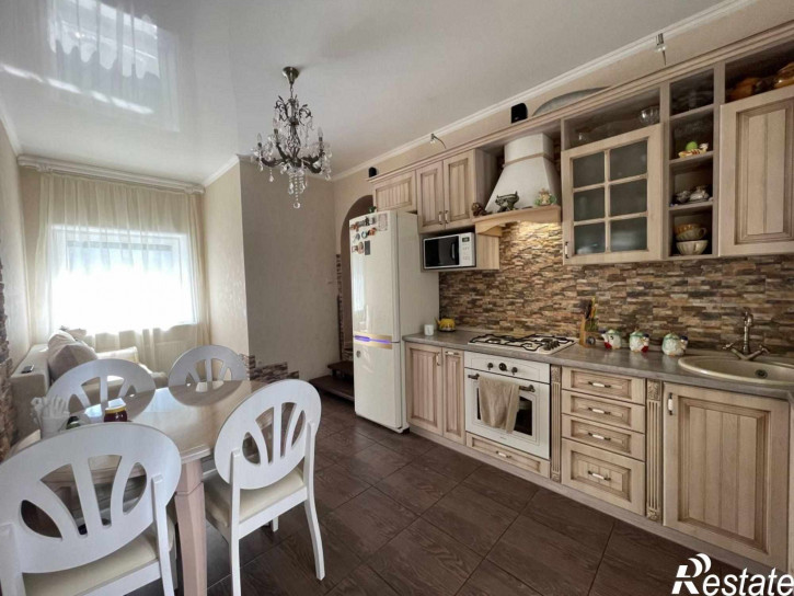 2-комн квартира Кутаисская ул, 16