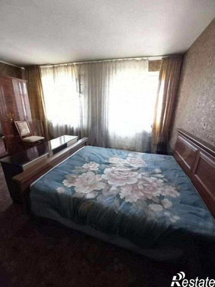 3-комн квартира Горького ул, 162