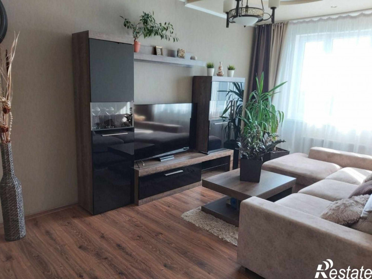 2-комн квартира Новгородская ул, 7