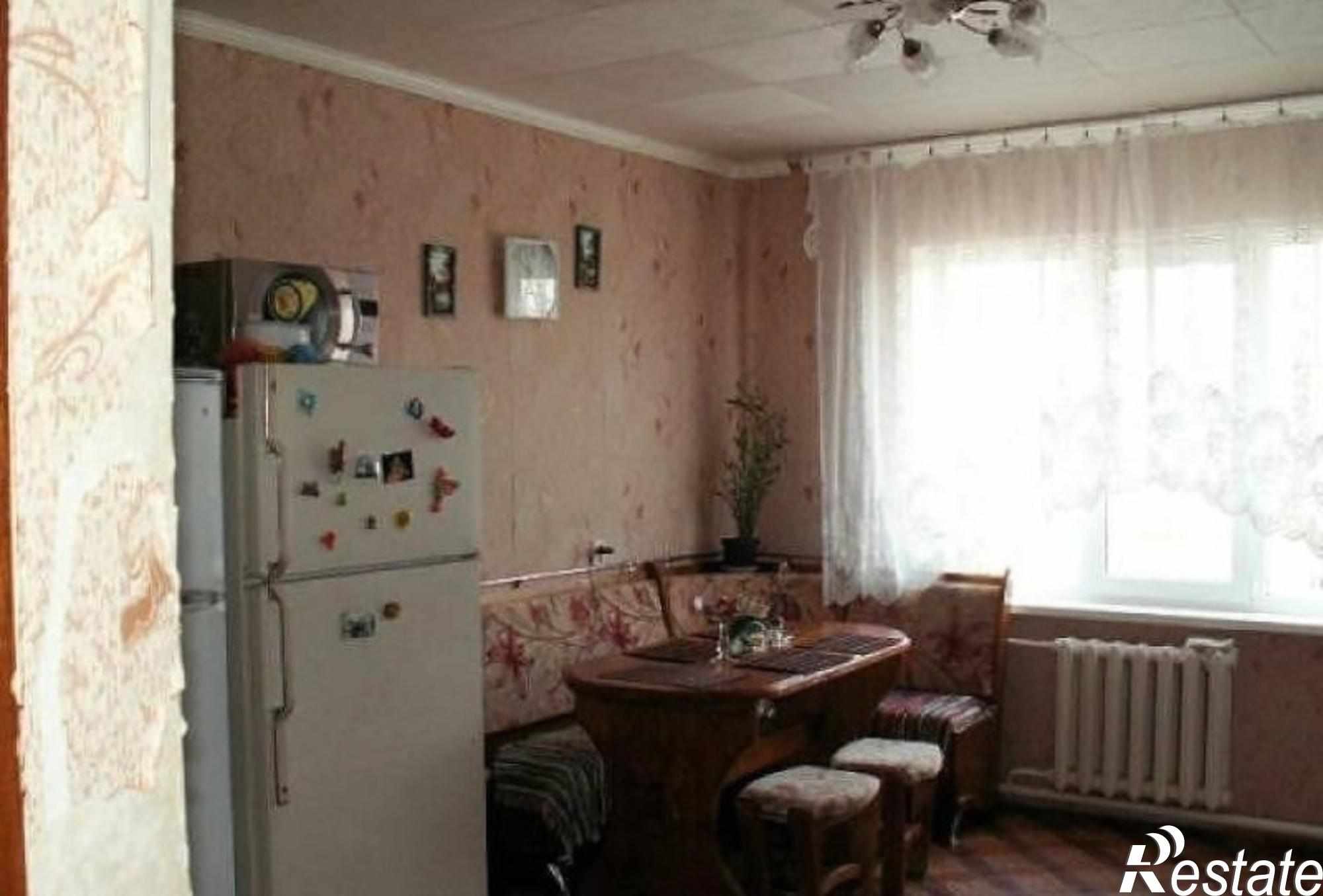 Купить дачу, дом, коттедж за 10 300 000 рублей на Кулакова ул.