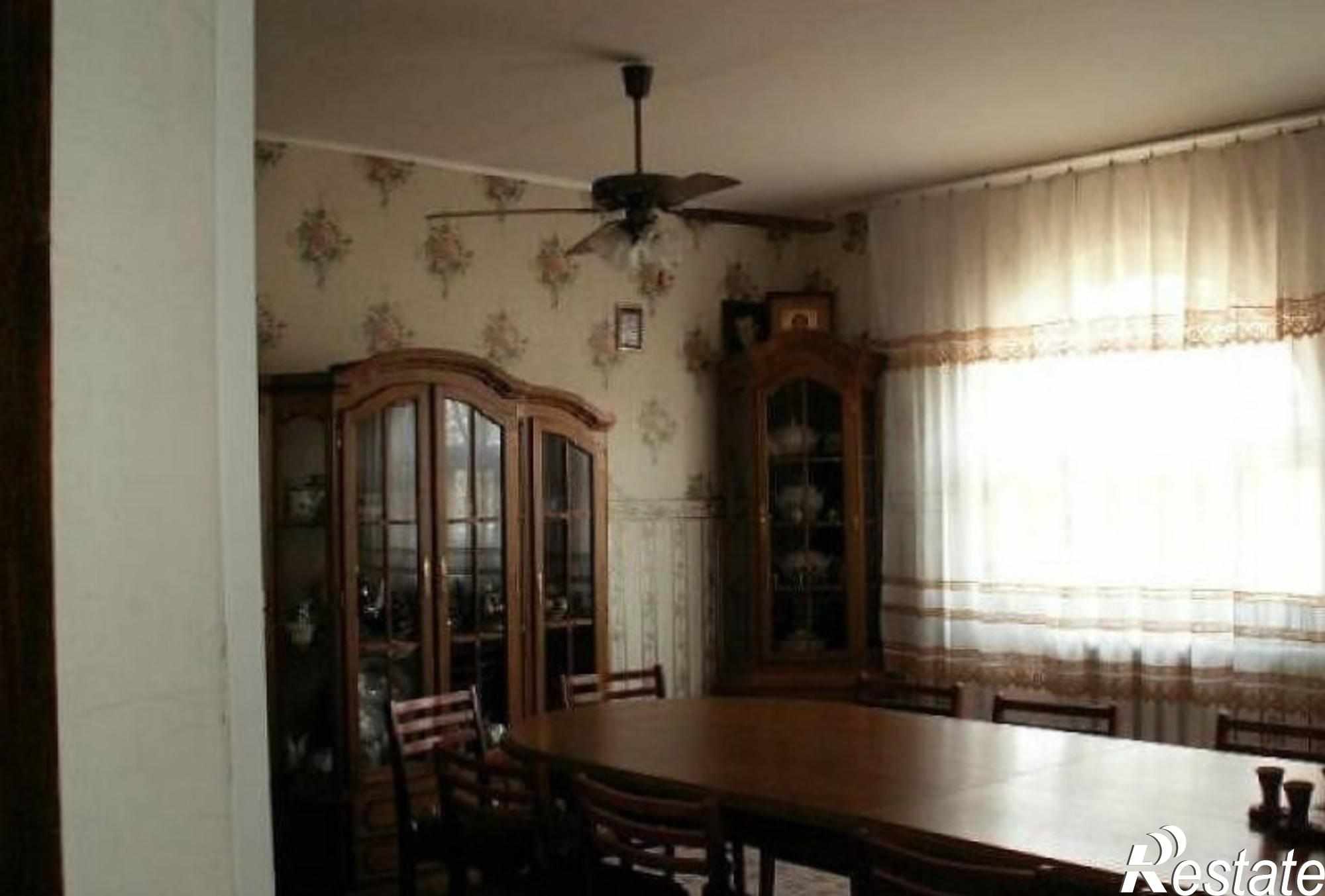 Купить дачу, дом, коттедж за 10 300 000 рублей на Кулакова ул.